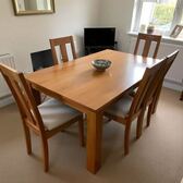 Dining table, boxed