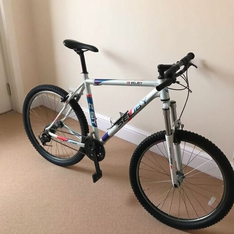 Mountain bike, good condition — view 4