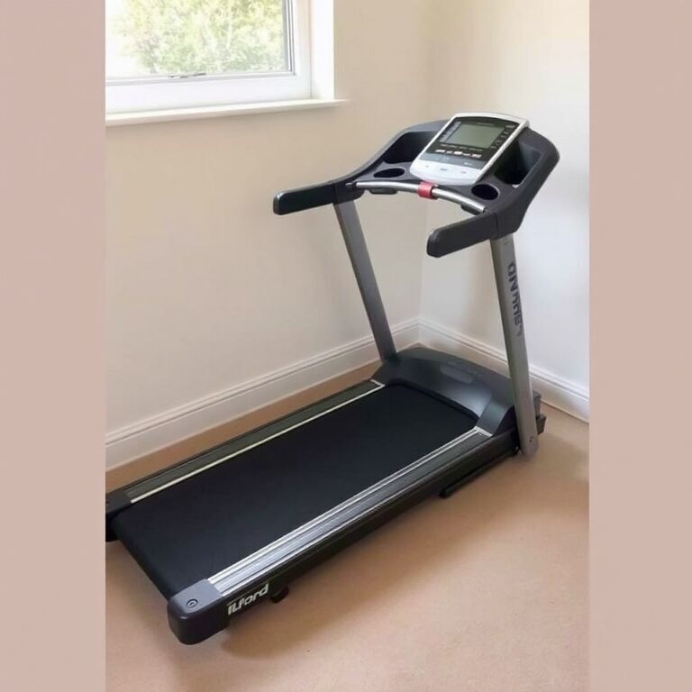Treadmill, good condition — view 4