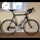 Road bike, boxed