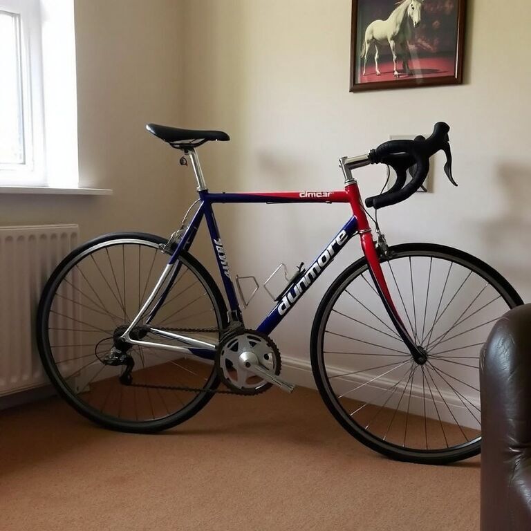 Road bike, good condition — view 3