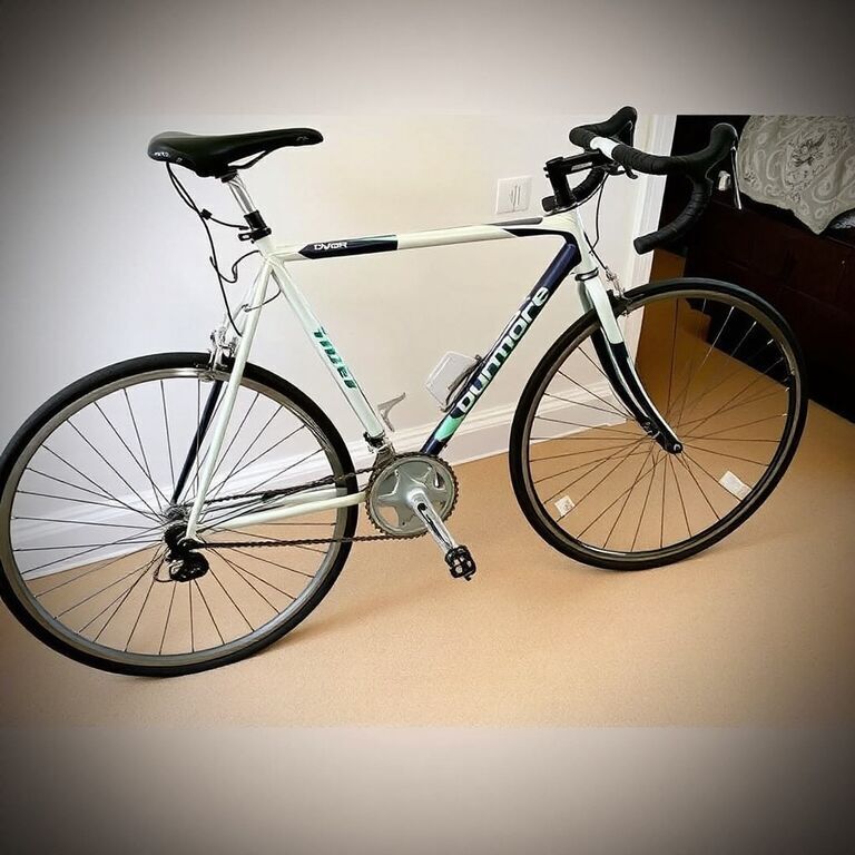 Road bike, good condition — view 4