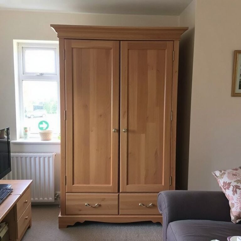Wardrobe, as new — view 3