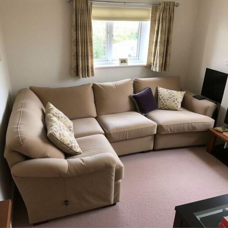 Corner sofa, good condition &mdash; view 3