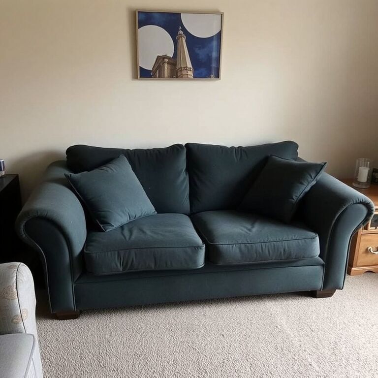 Sofa, good condition — view 3
