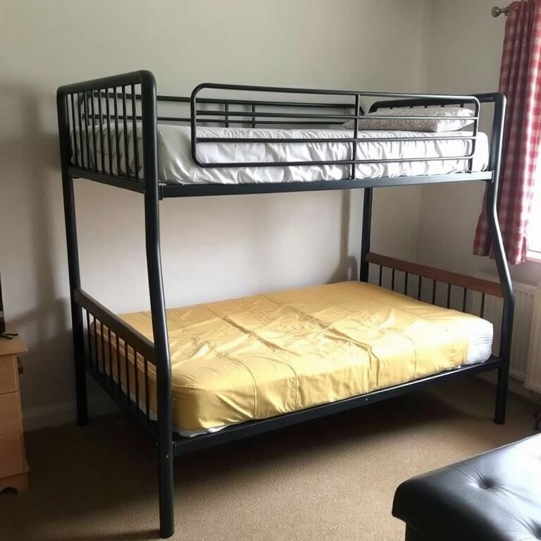 Bunk bed, boxed — view 1