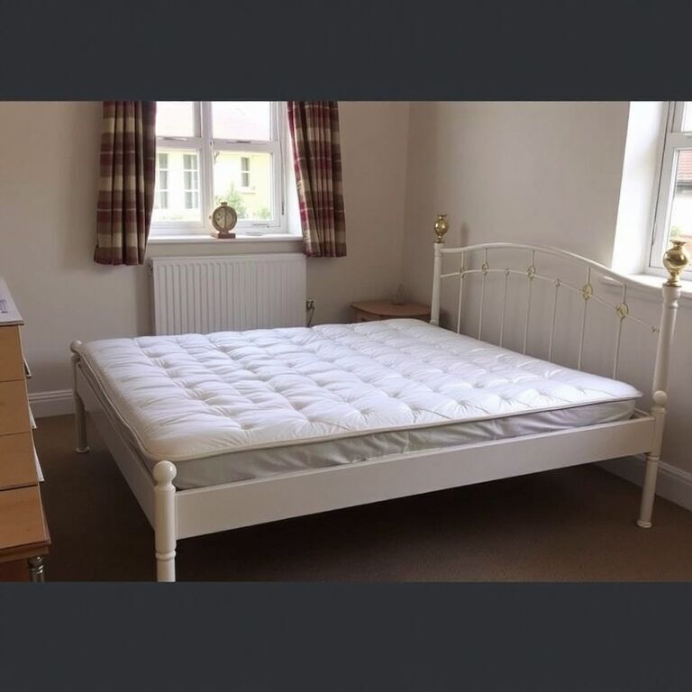 Double bed, good condition — view 1
