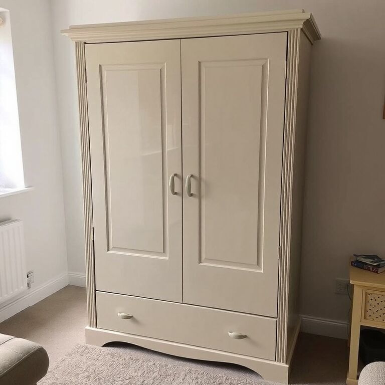 Wardrobe, boxed — view 1