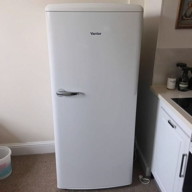 Fridge freezer, as new &mdash; view 1